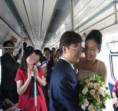 案例#2    超级特色公交婚礼